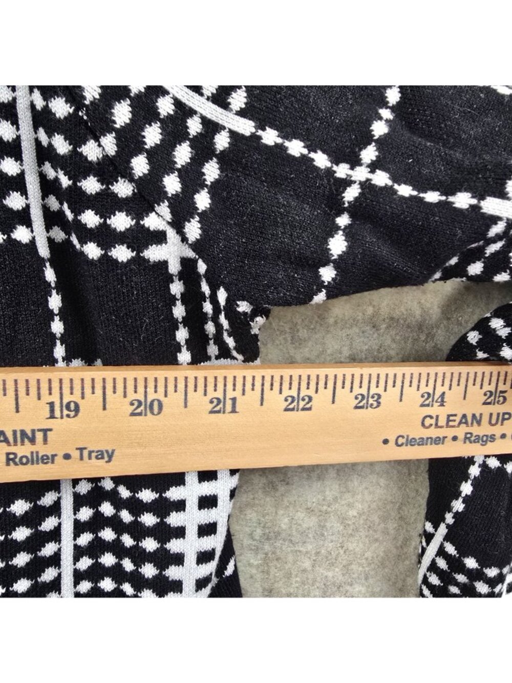Investments Womens Long Open Cardigan Black & White Plaid Size 3X Rayon Blend - Picture 6 of 7